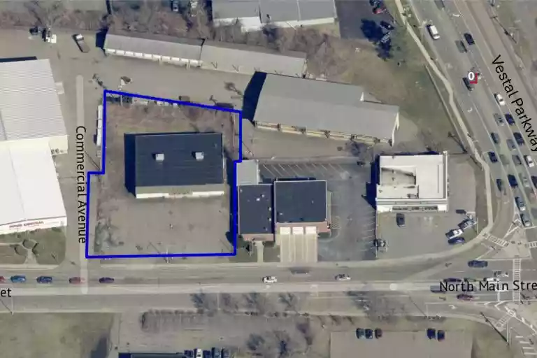 A2-132 Main Street North