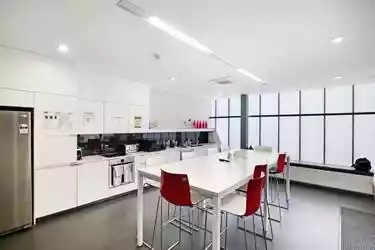 10 Colin Jamieson Drive