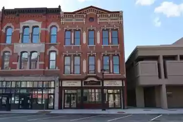A2-38 Main Street