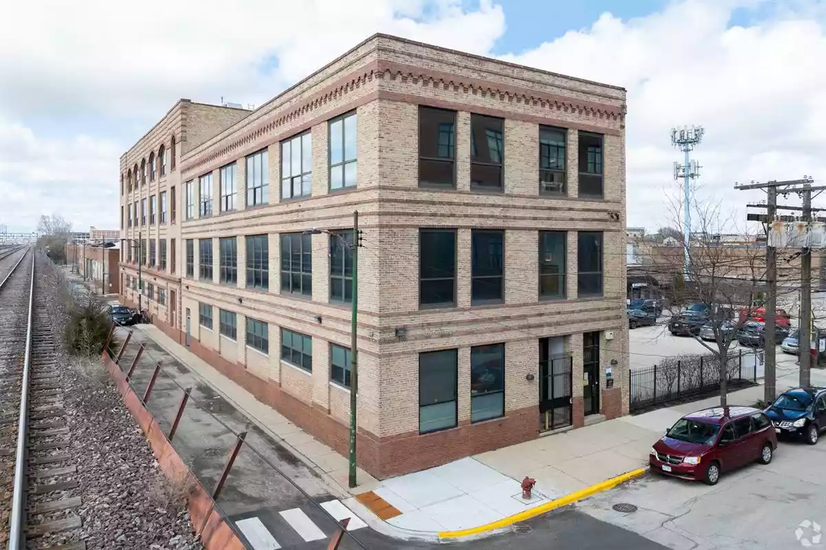Chicago - Warehouse/Distribution