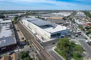 Brooklyn - Warehouse/Distribution