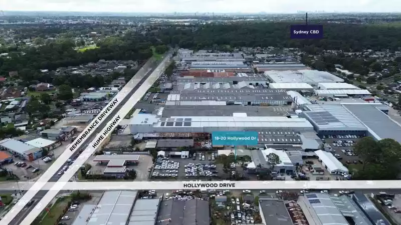 18-20 Hollywood Drive