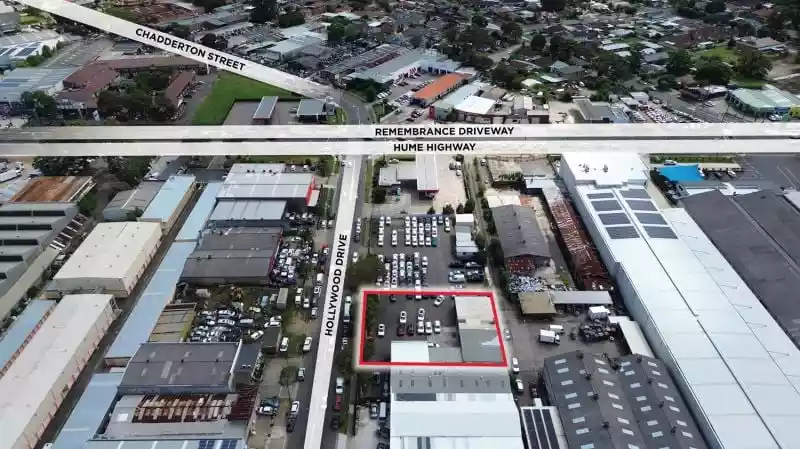 18-20 Hollywood Drive