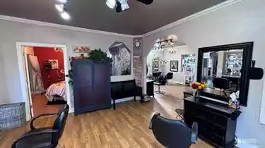 Windsor - General Retail