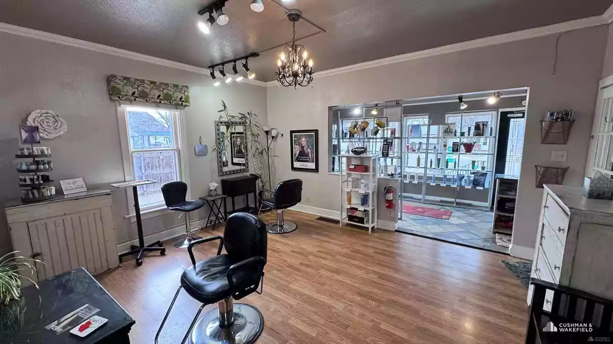 Windsor - General Retail