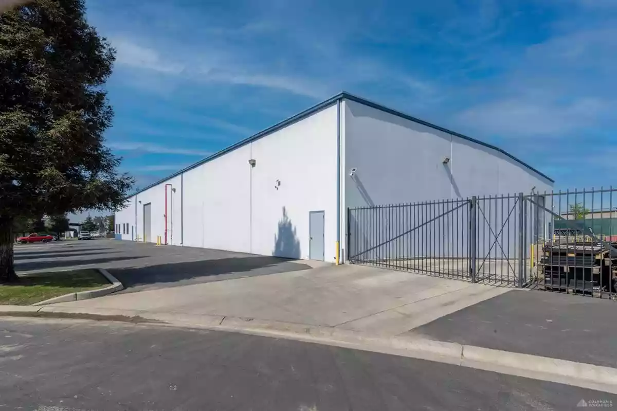 Bakersfield - Warehouse/Distribution