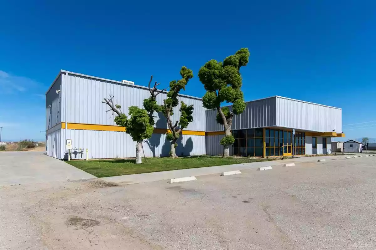 Bakersfield - Warehouse/Distribution