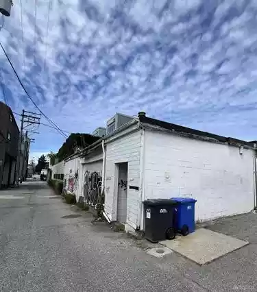 Vancouver - Warehouse/Distribution