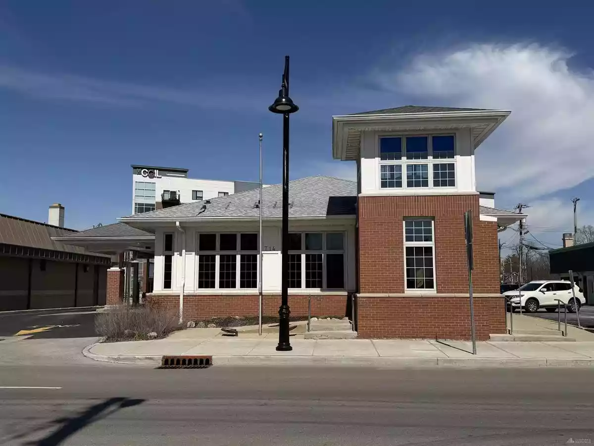 Indianapolis - Retail