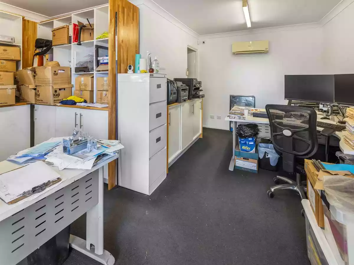 2/44 Boron Street