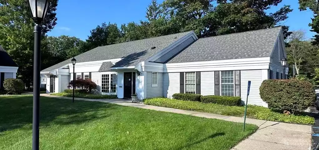 Norton Shores - Office