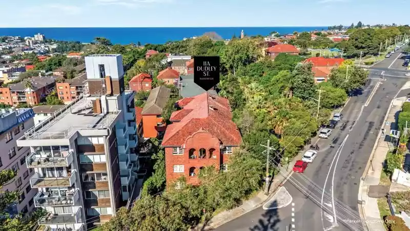 11A Dudley Street