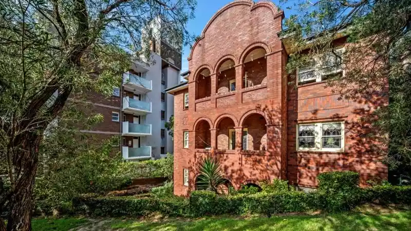 11A Dudley Street