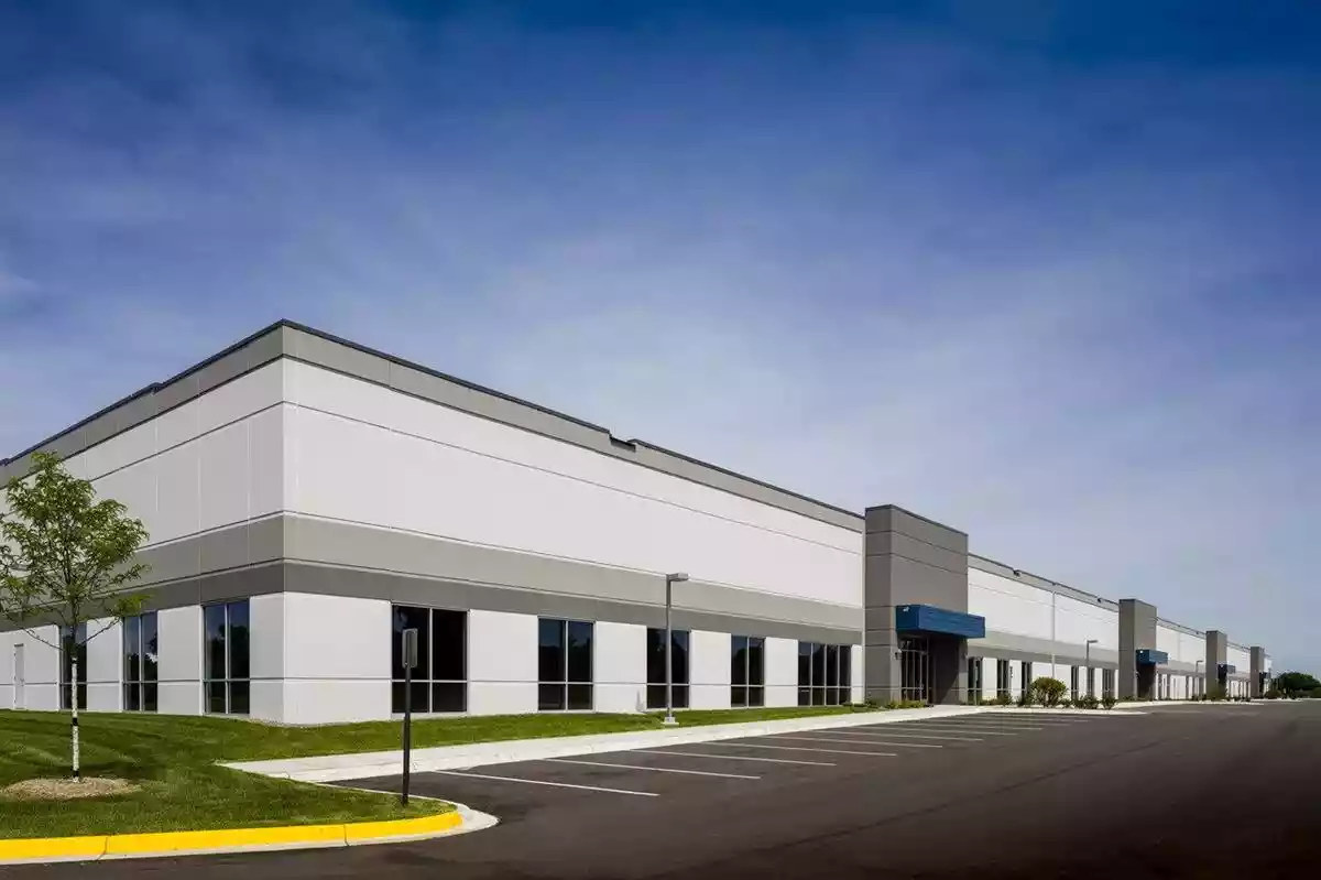 Brooklyn Park - Warehouse/Distribution