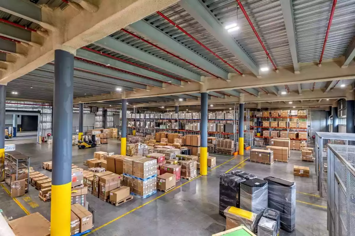 Unit 2 & 3/45 Burrows Road