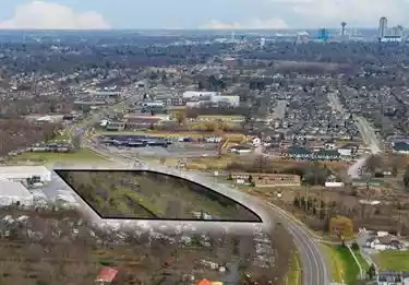 Niagara Falls - Land