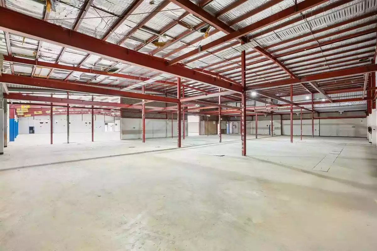 9-11 De Havilland Rd