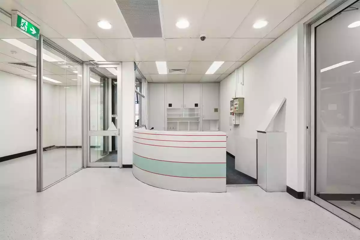 9-11 De Havilland Rd