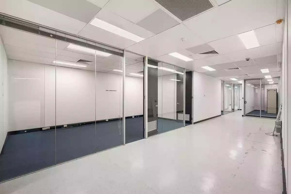 9-11 De Havilland Rd