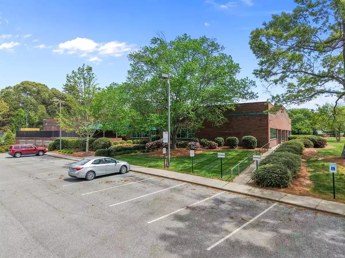 Greensboro - Warehouse/Distribution