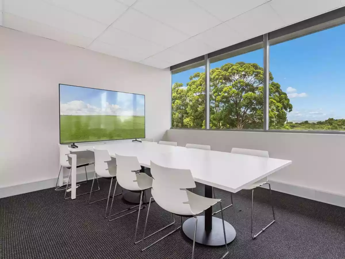 Suites 301 & 302/27 Mars Road