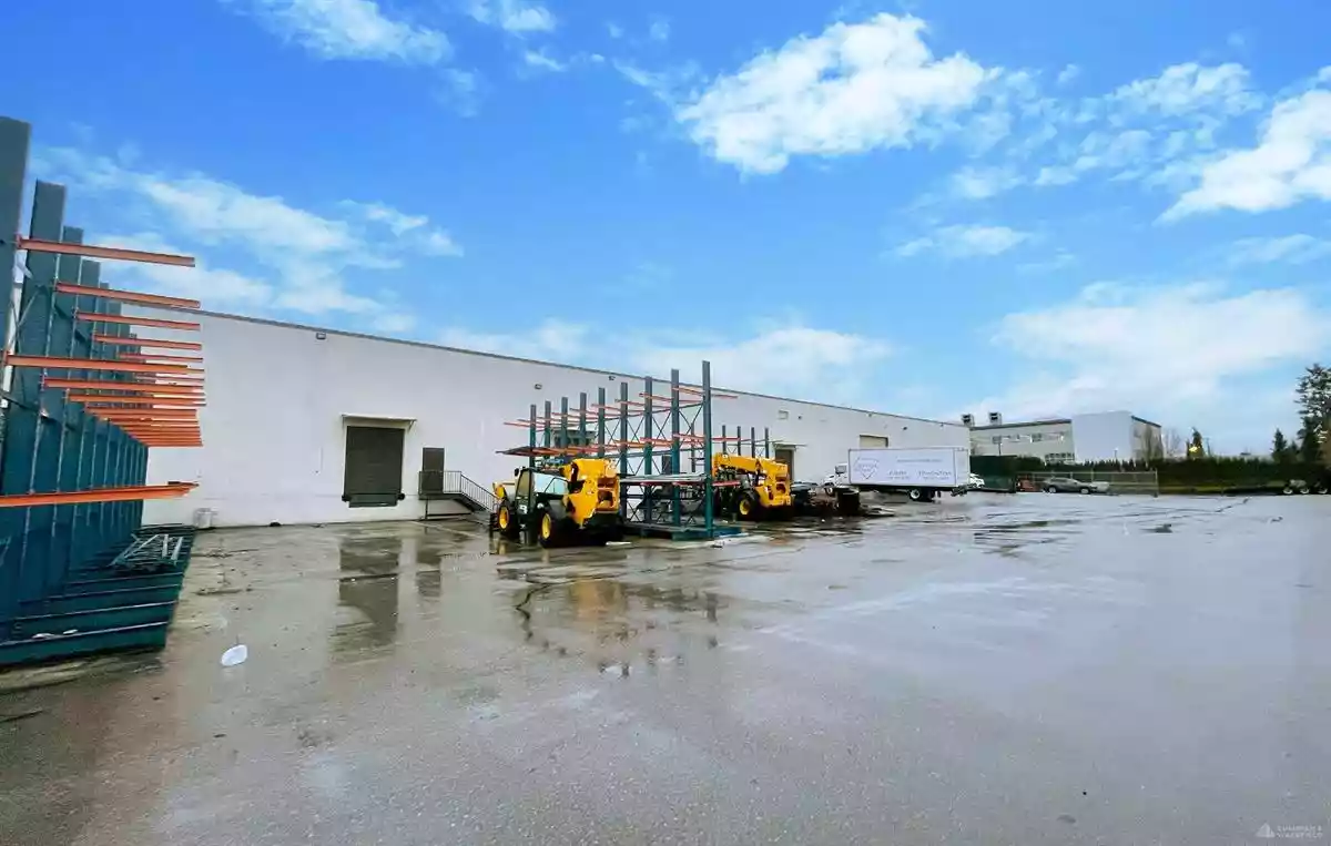 Surrey - Warehouse/Distribution