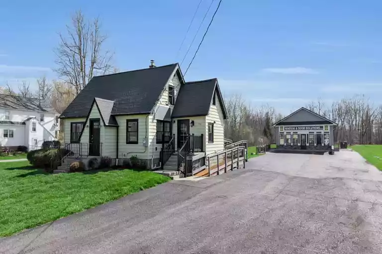 A1-7767 Transit Road