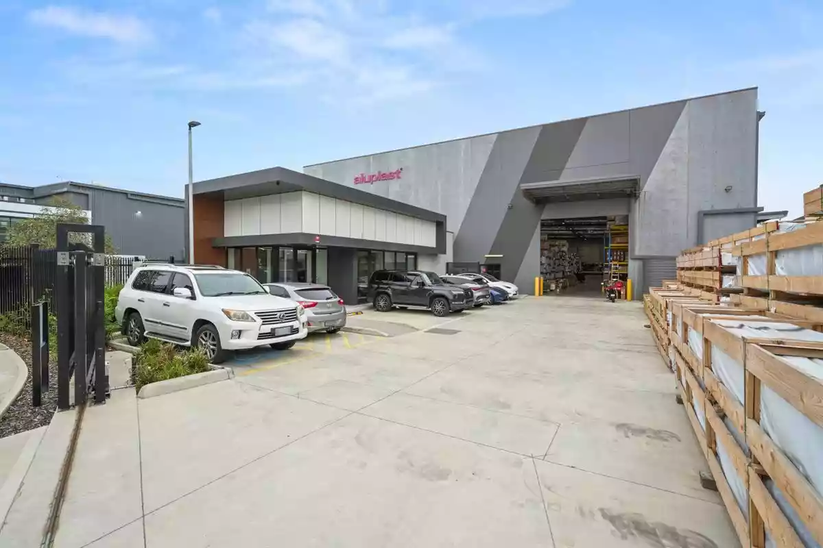 21, 27 & 28 Endeavour Court