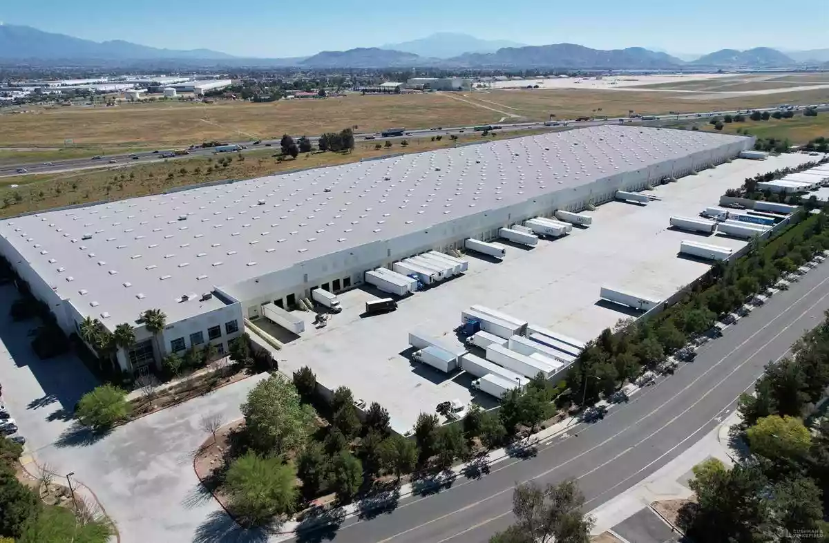 Riverside - Warehouse/Distribution