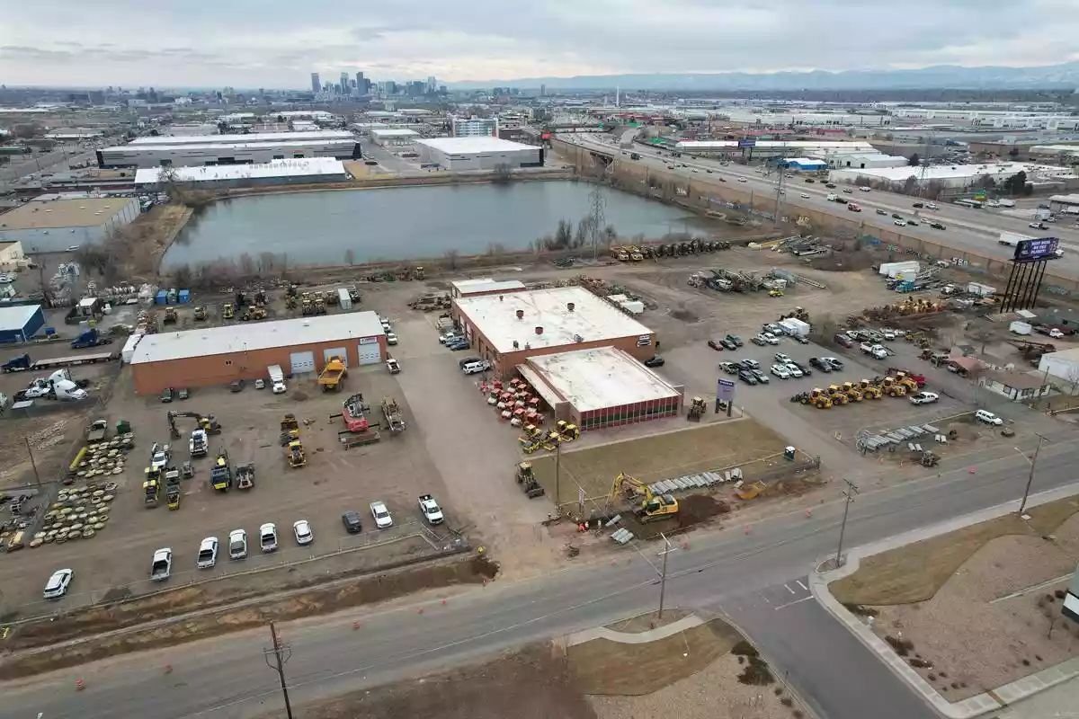 DENVER - Warehouse/Distribution