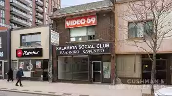 Toronto - Street Retail