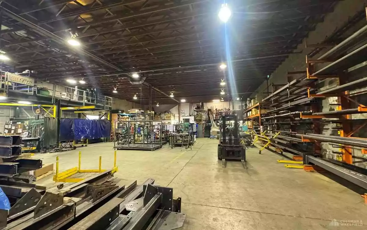 Port Coquitlam - Warehouse/Distribution