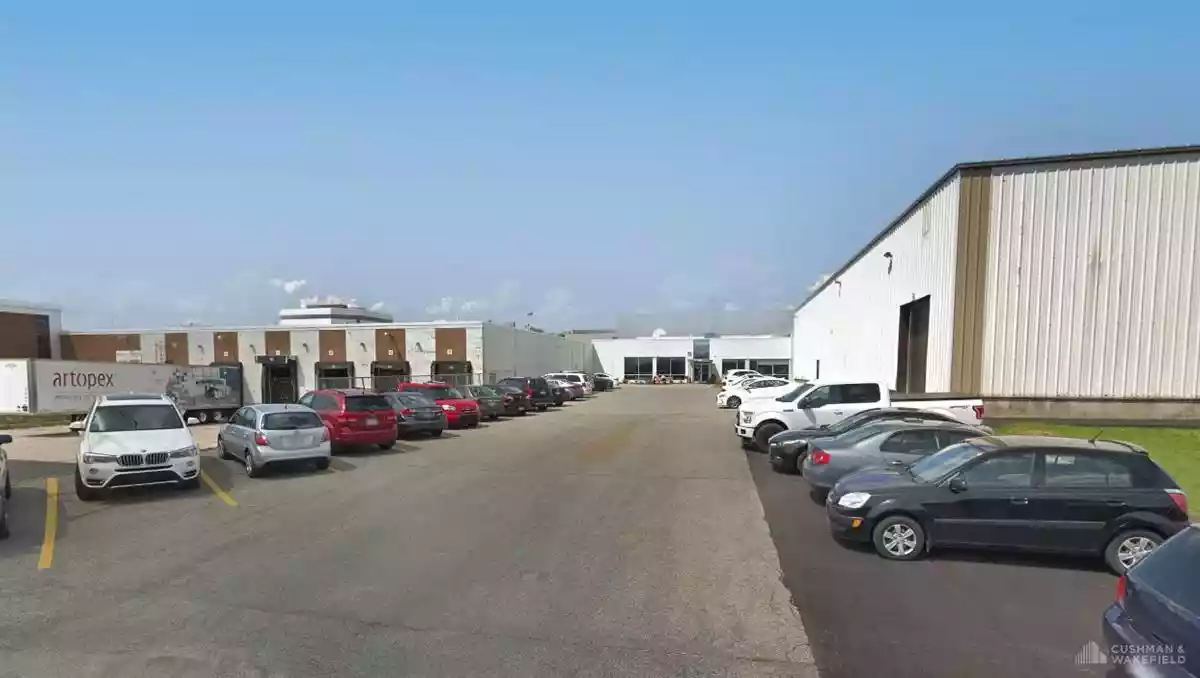 Laval - Warehouse/Distribution