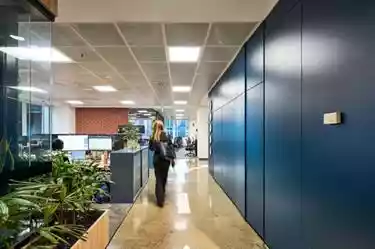 13/500 Collins Street