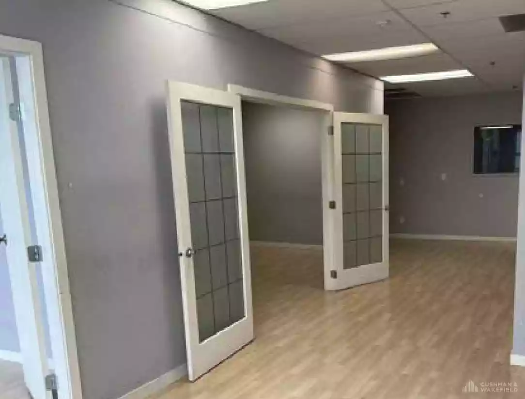 Maple Ridge - Office
