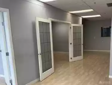 Maple Ridge - Office