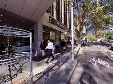 Shop 1/168 Exhibition St