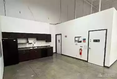 Surrey - Warehouse/Distribution