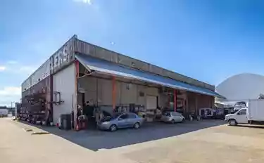 Burnaby - Warehouse/Distribution