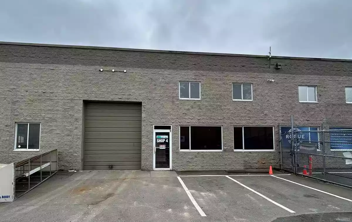 New Westminster - Warehouse/Distribution