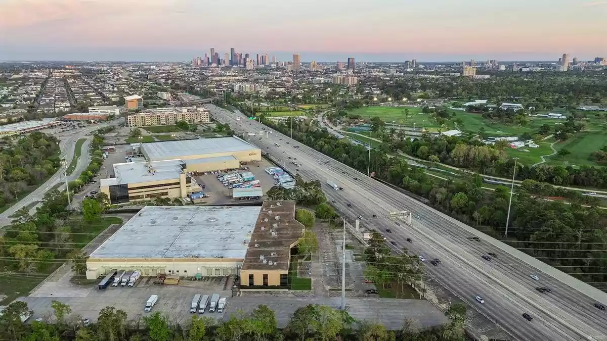 Houston - Warehouse/Distribution