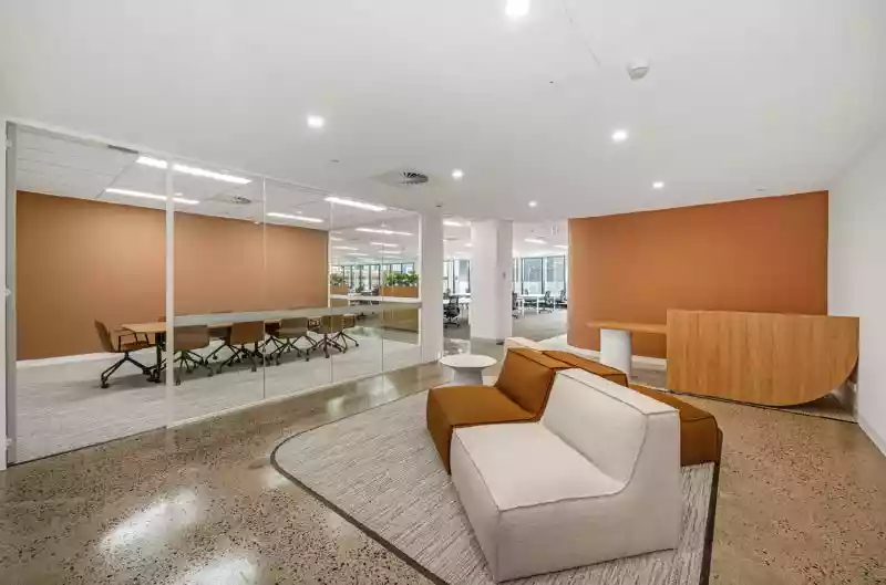 380 Docklands Drive