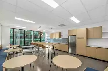 380 Docklands Drive