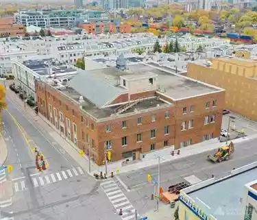 Toronto - Office