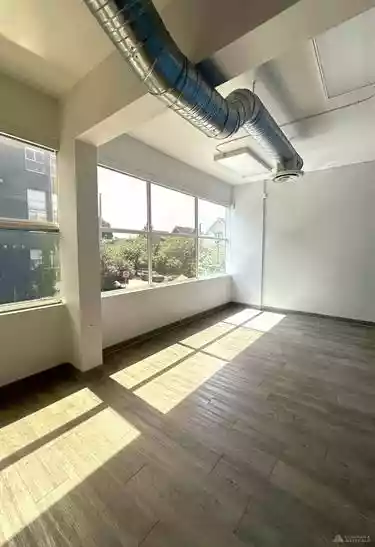 Vancouver - Warehouse/Distribution