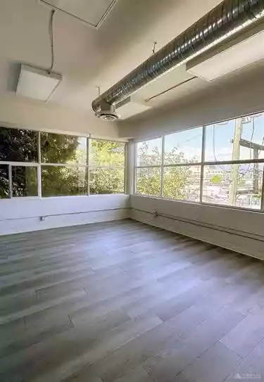 Vancouver - Warehouse/Distribution