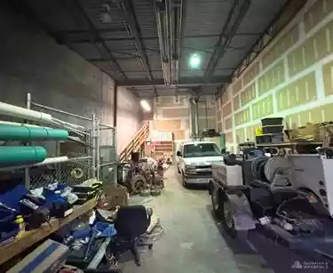 Maple Ridge - Warehouse/Distribution