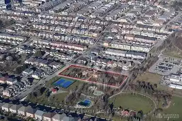 Markham - Land
