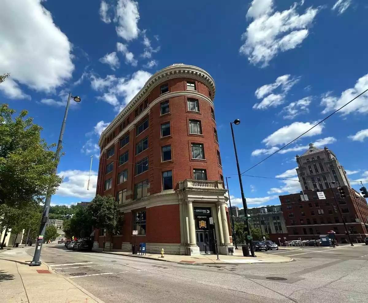 Cincinnati - Office
