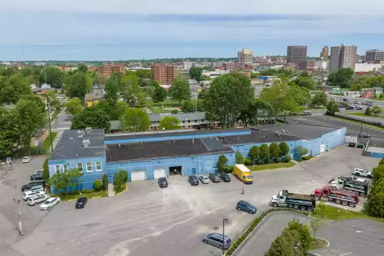 A2-422 Onondaga Street West